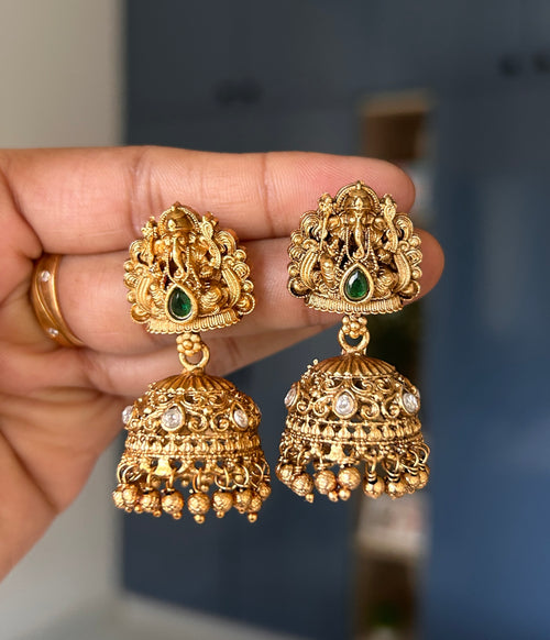 Premium Quality Antique Ganesha Pendant Pearl Maala