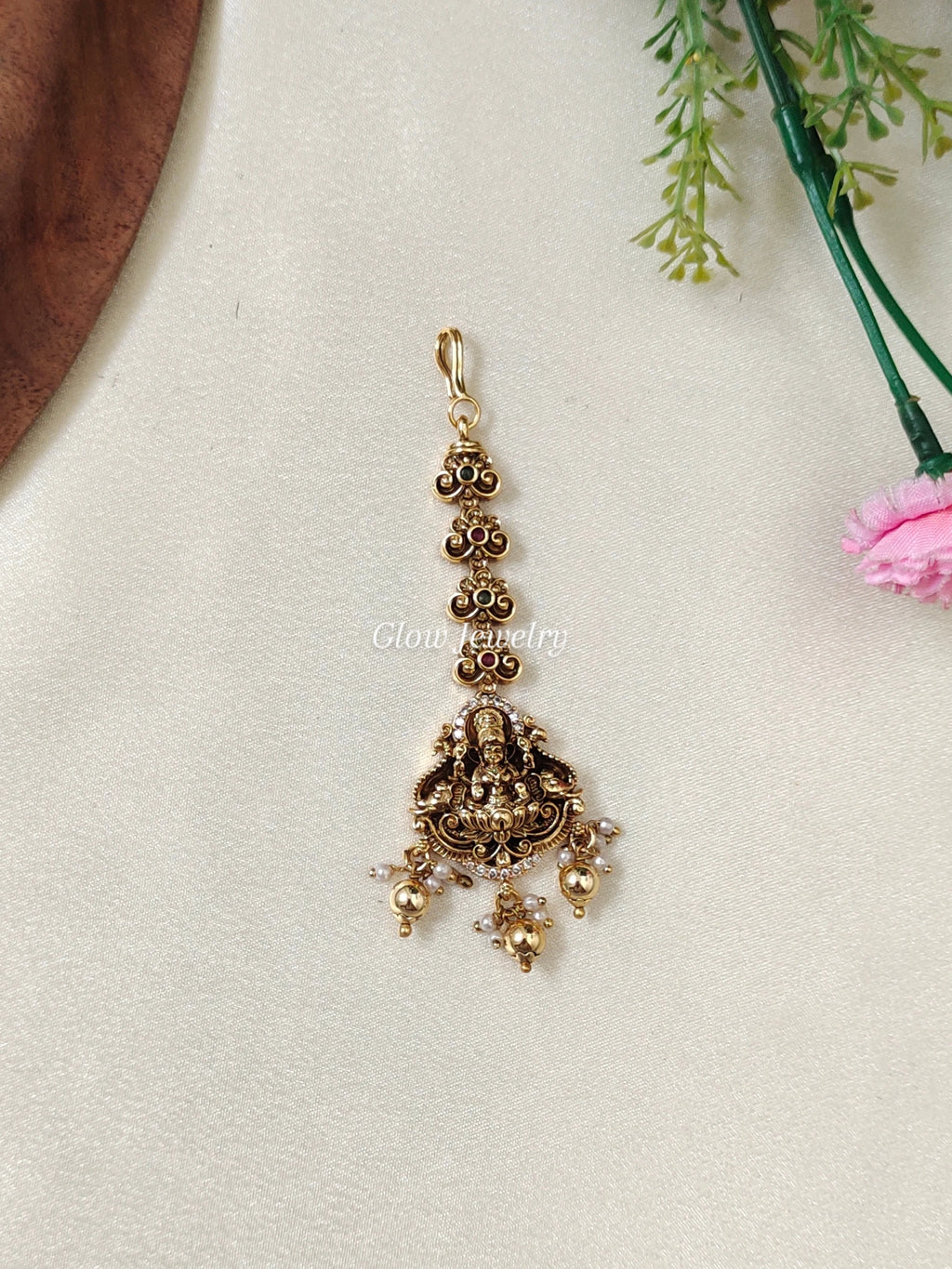 Premium Quality Antique Lakshmi Maang Tikka