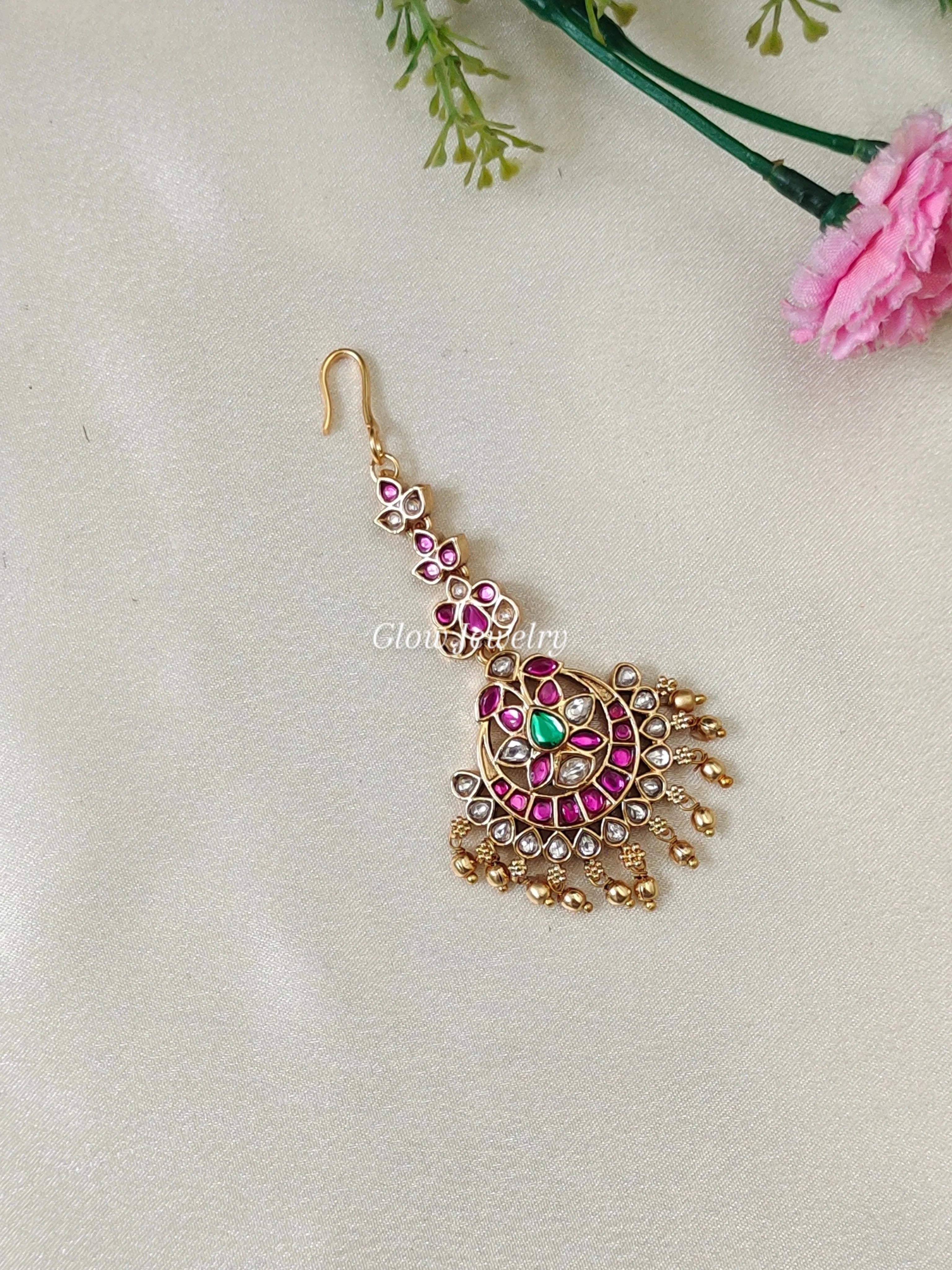 Premium Quality Floral Kemp Stone Maang Tikka