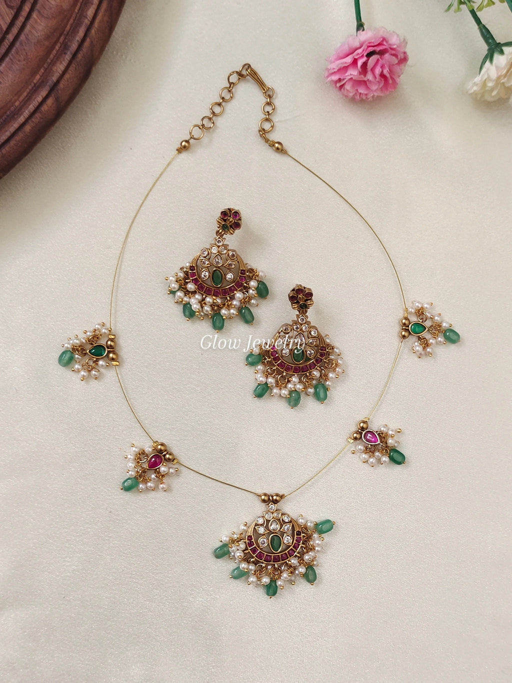 Premium Quality Kemp Stone Invisible Necklace