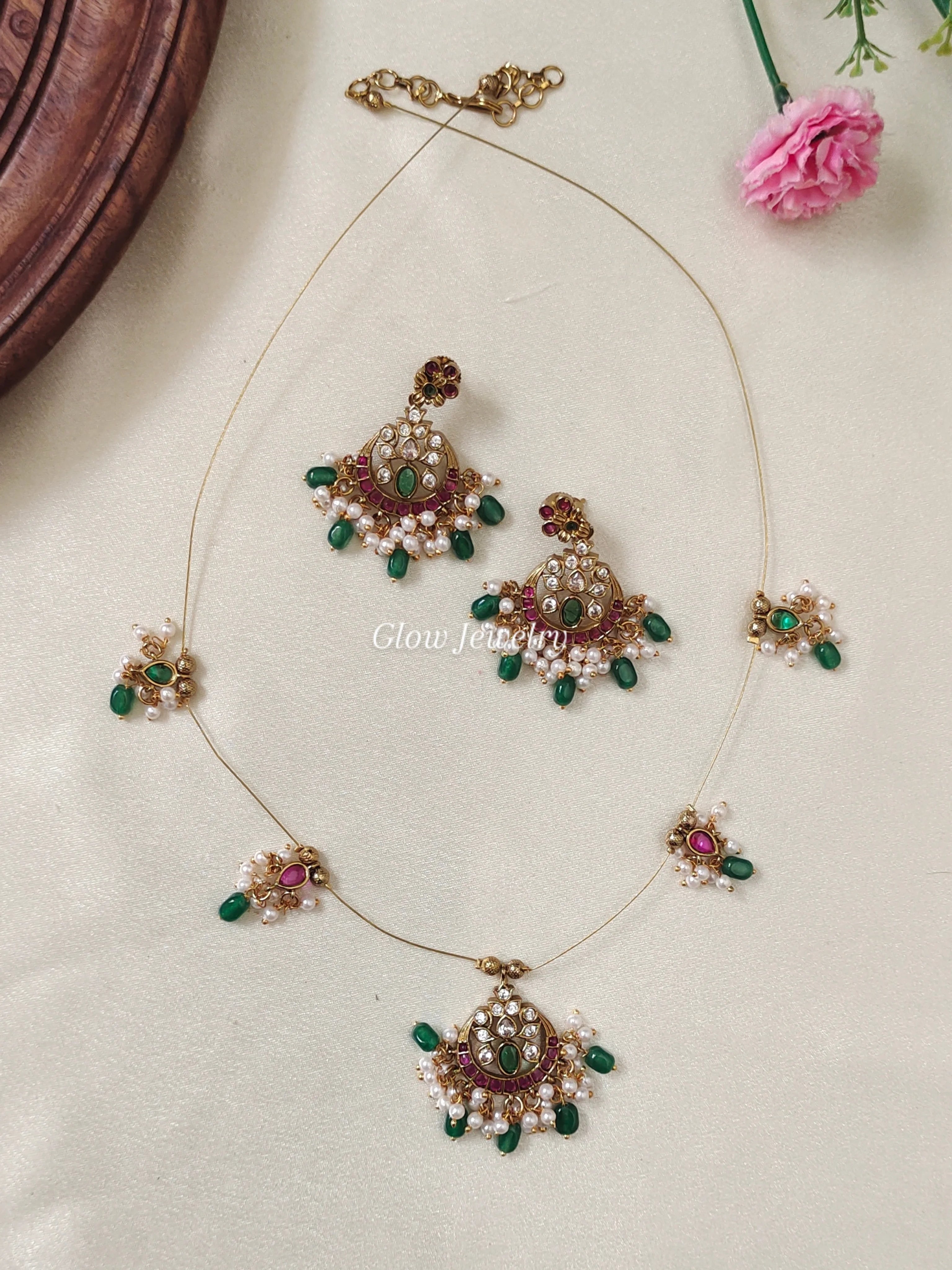 Premium Quality Kemp Stone Invisible Necklace