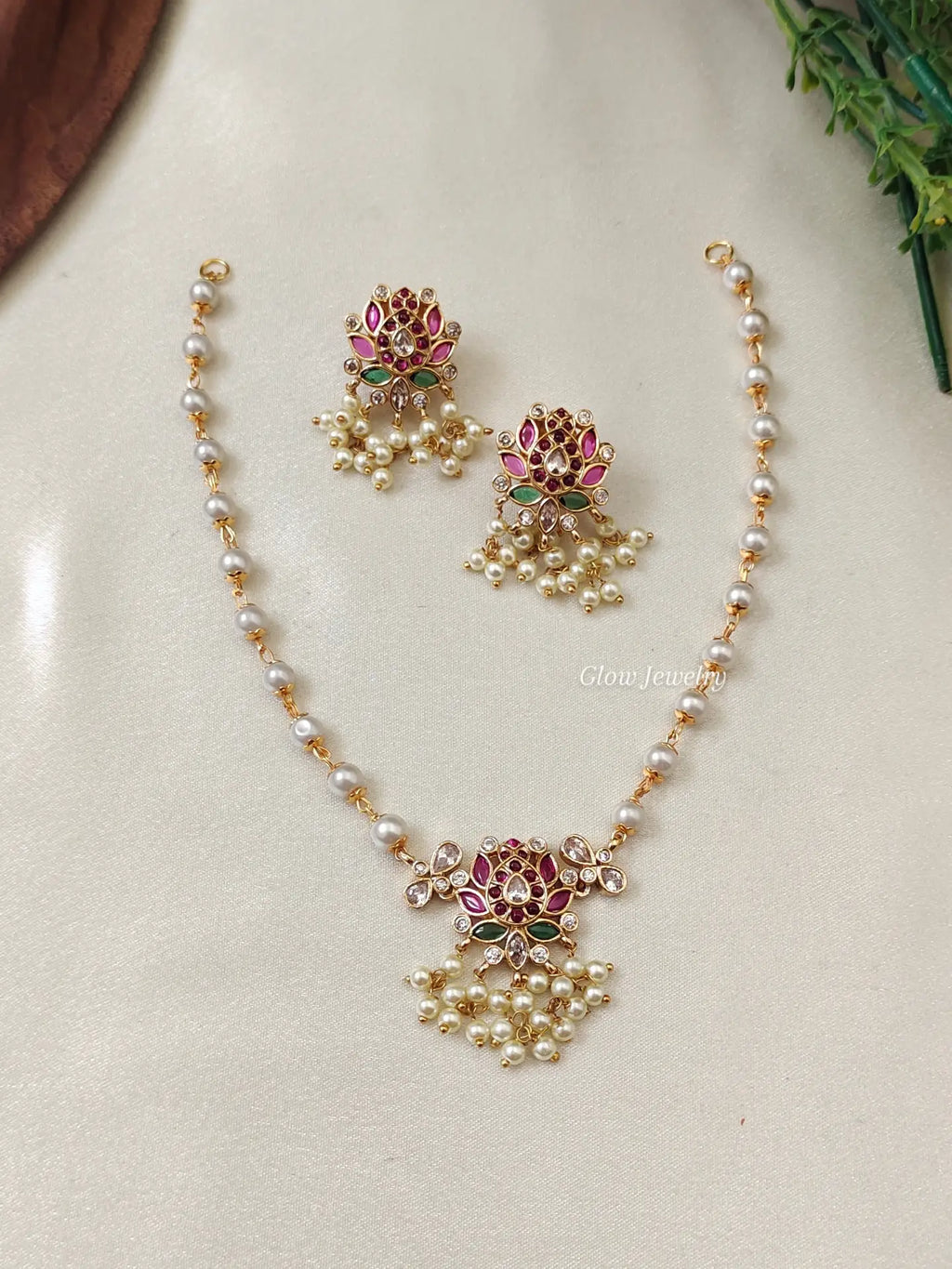 Premium Quality Pearl Lotus Necklace