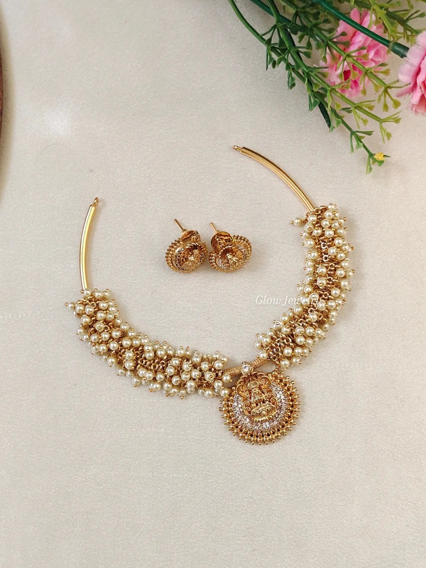 Premium Quality Lakshmi Cluster Pearl Hasli Necklace