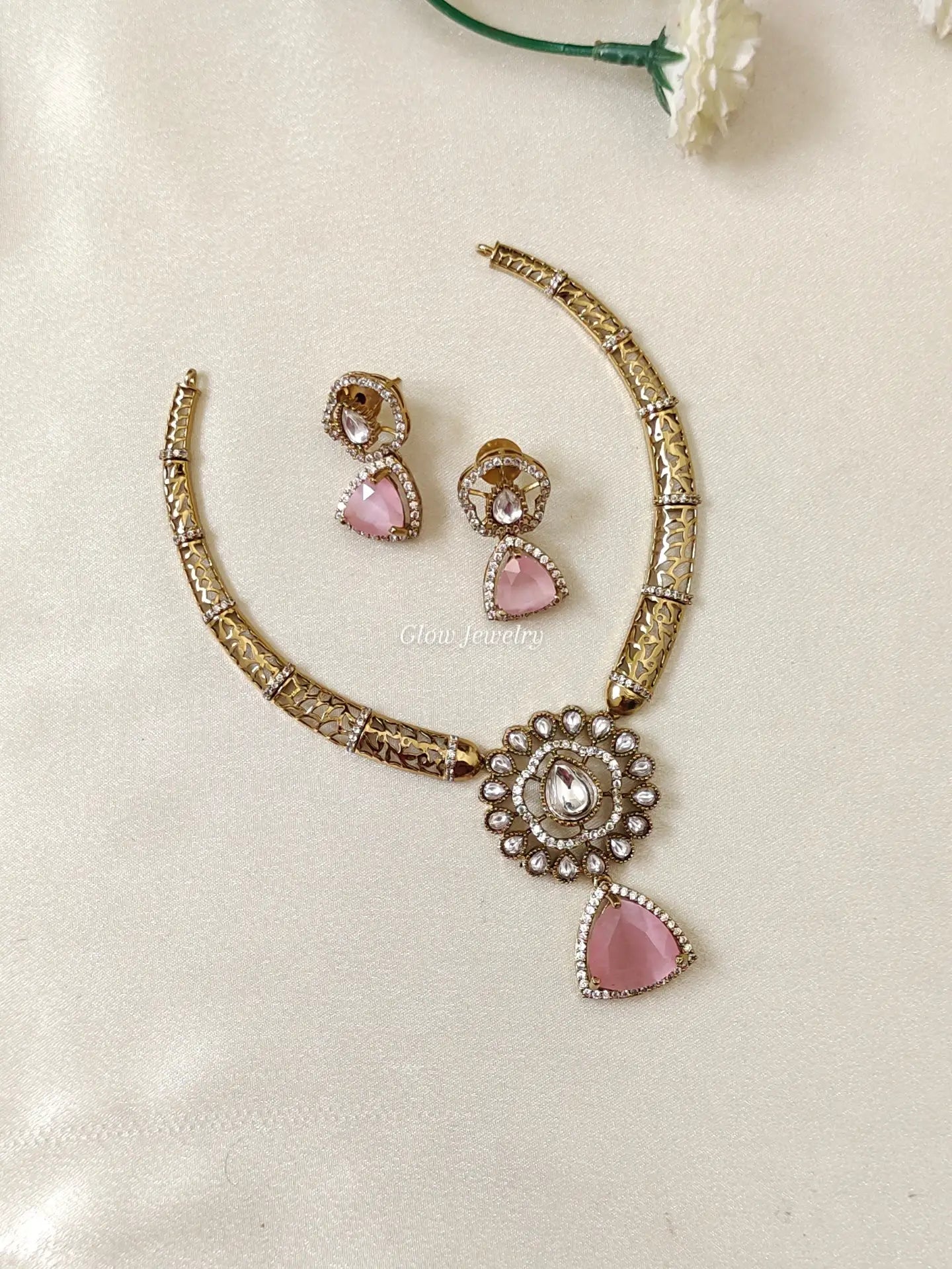 Premium Quality Victorian Kanti Necklace