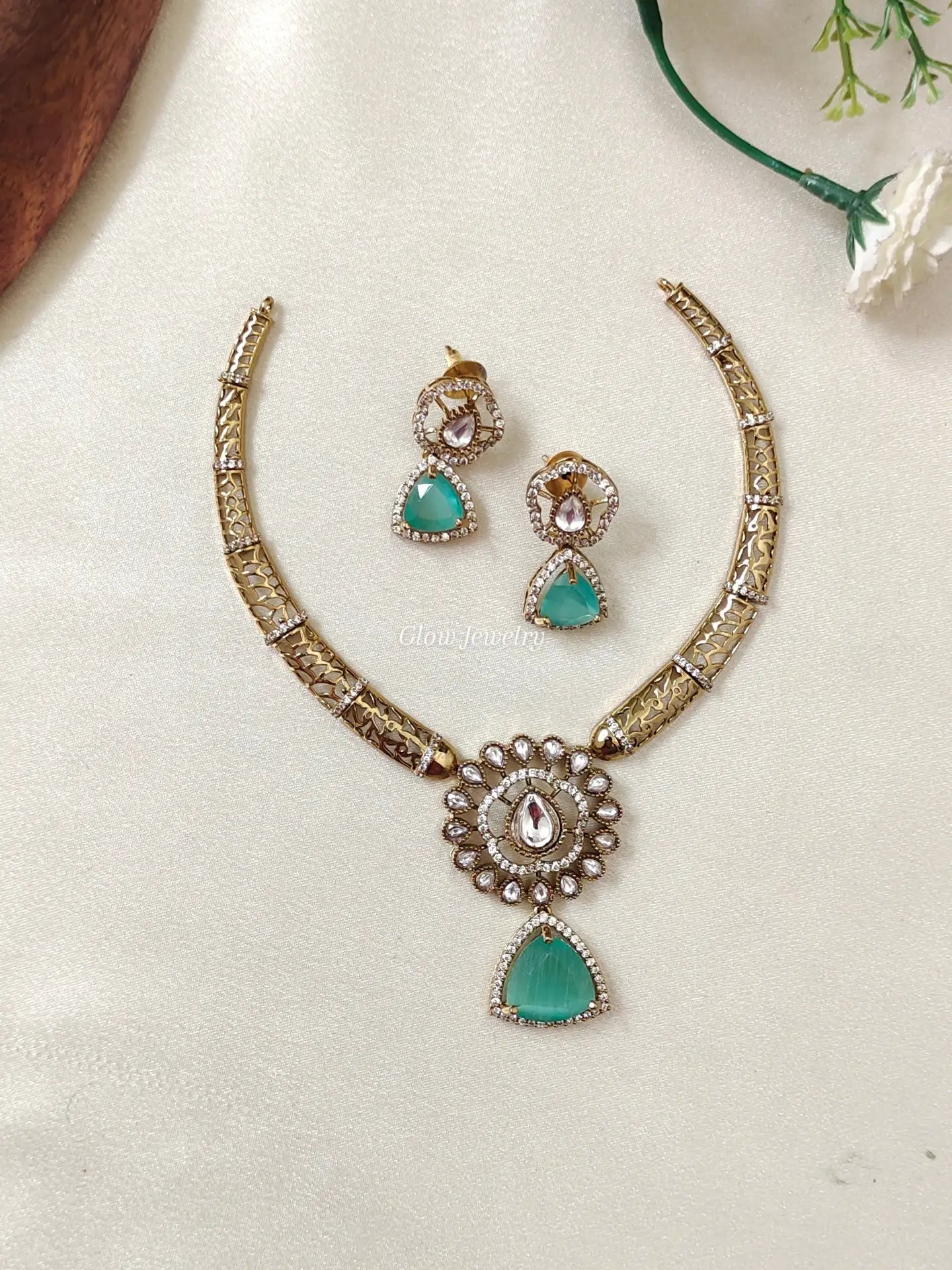 Premium Quality Victorian Kanti Necklace
