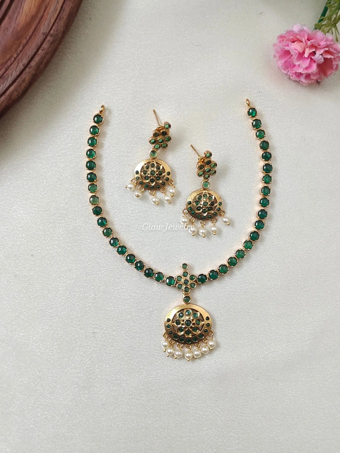 Premium Quality Attigai Necklace