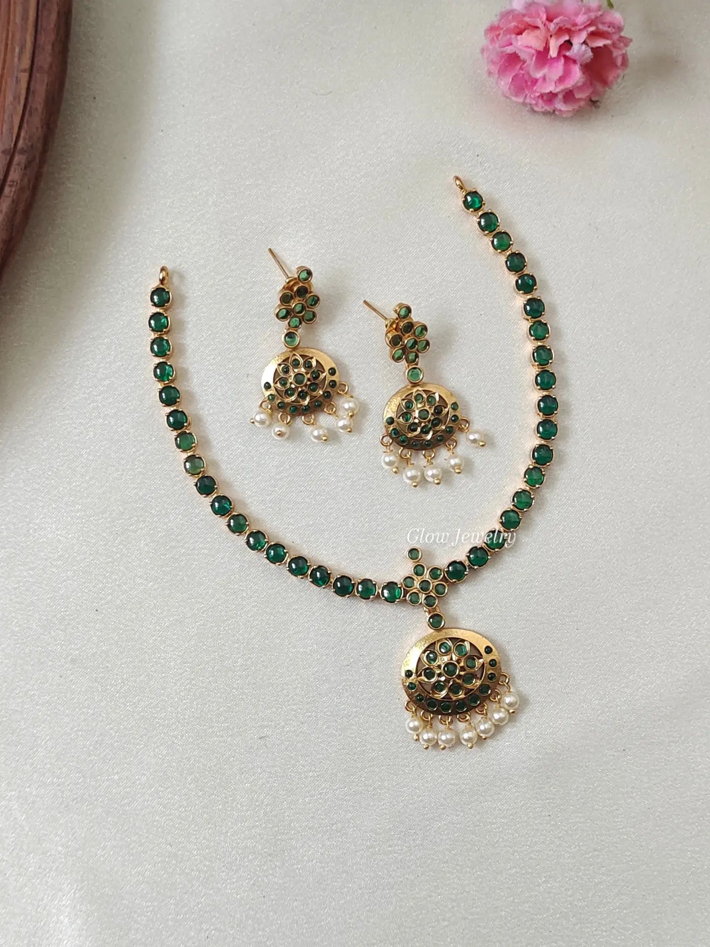 Premium Quality Attigai Necklace