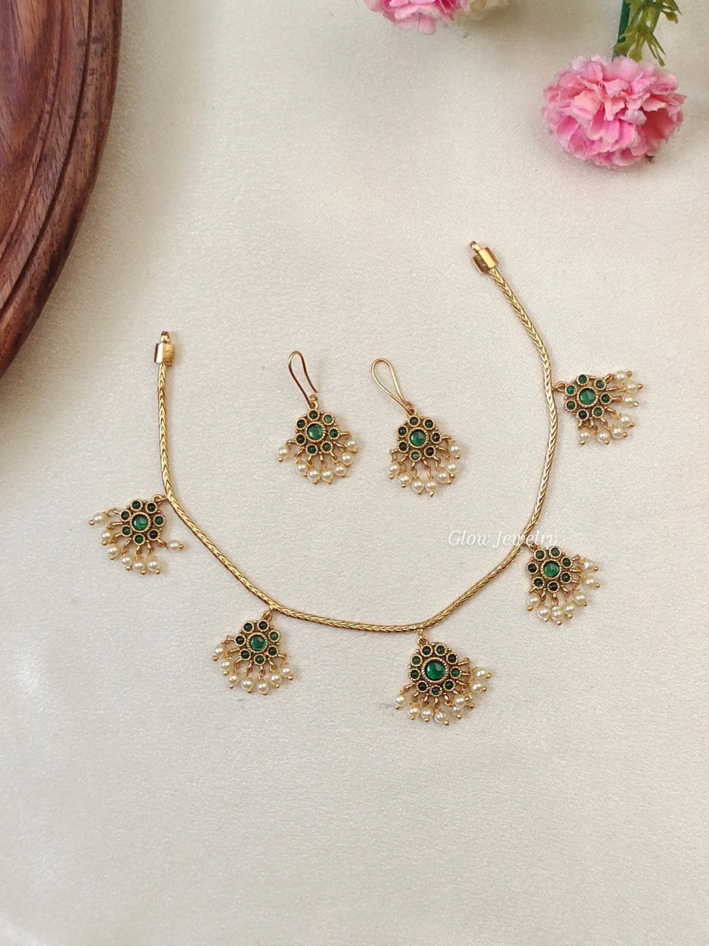 Premium Quality Kemp Stone Attigai Necklace