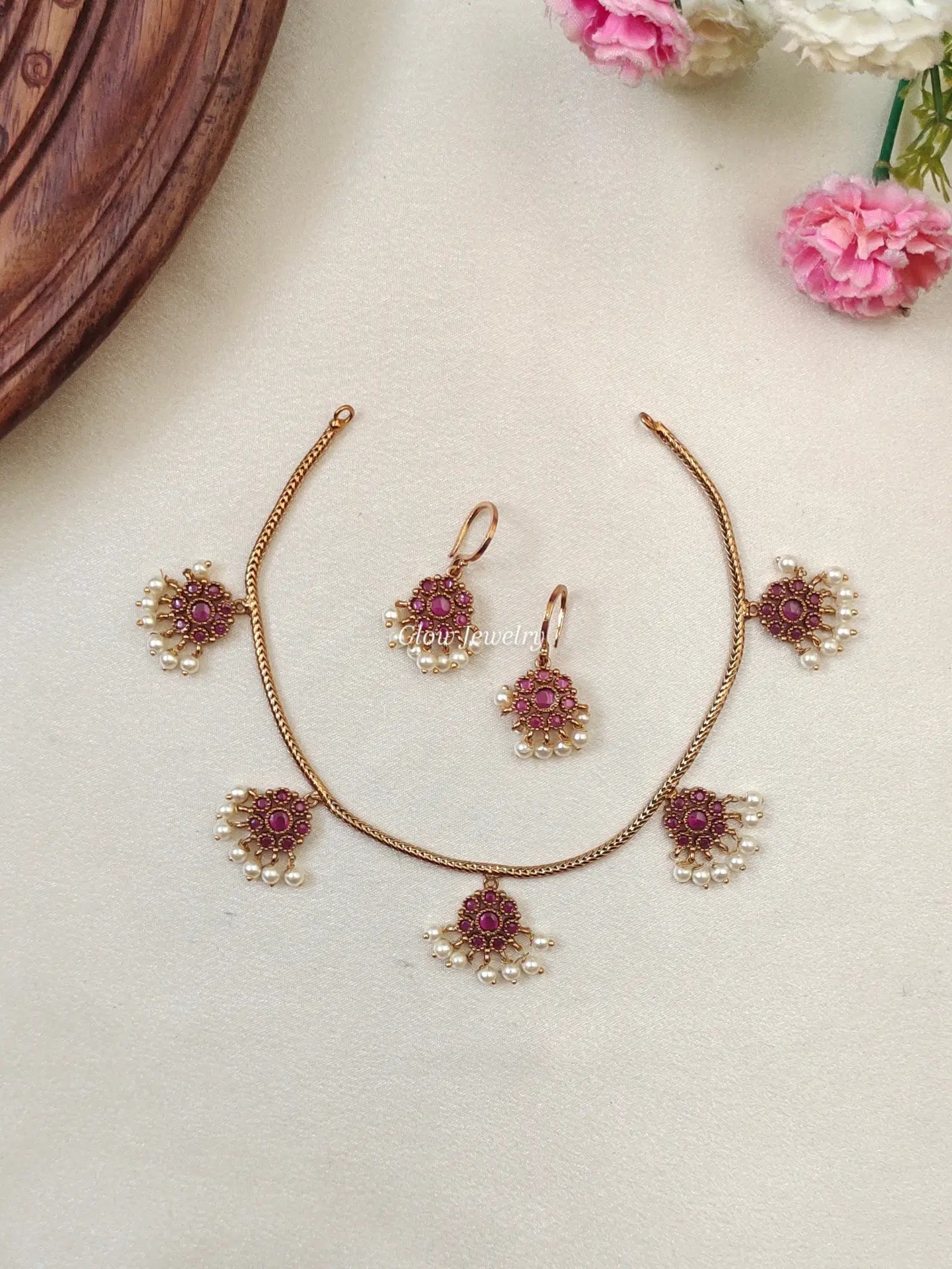 Premium Quality Kemp Stone Attigai Necklace