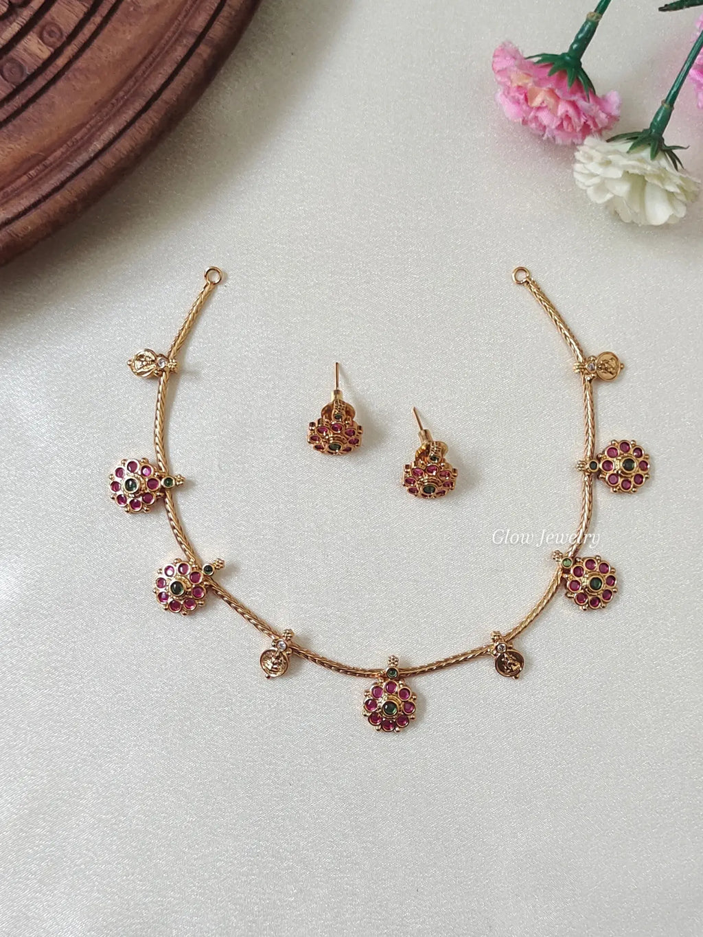 Premium Quality Kemp Floral Necklace