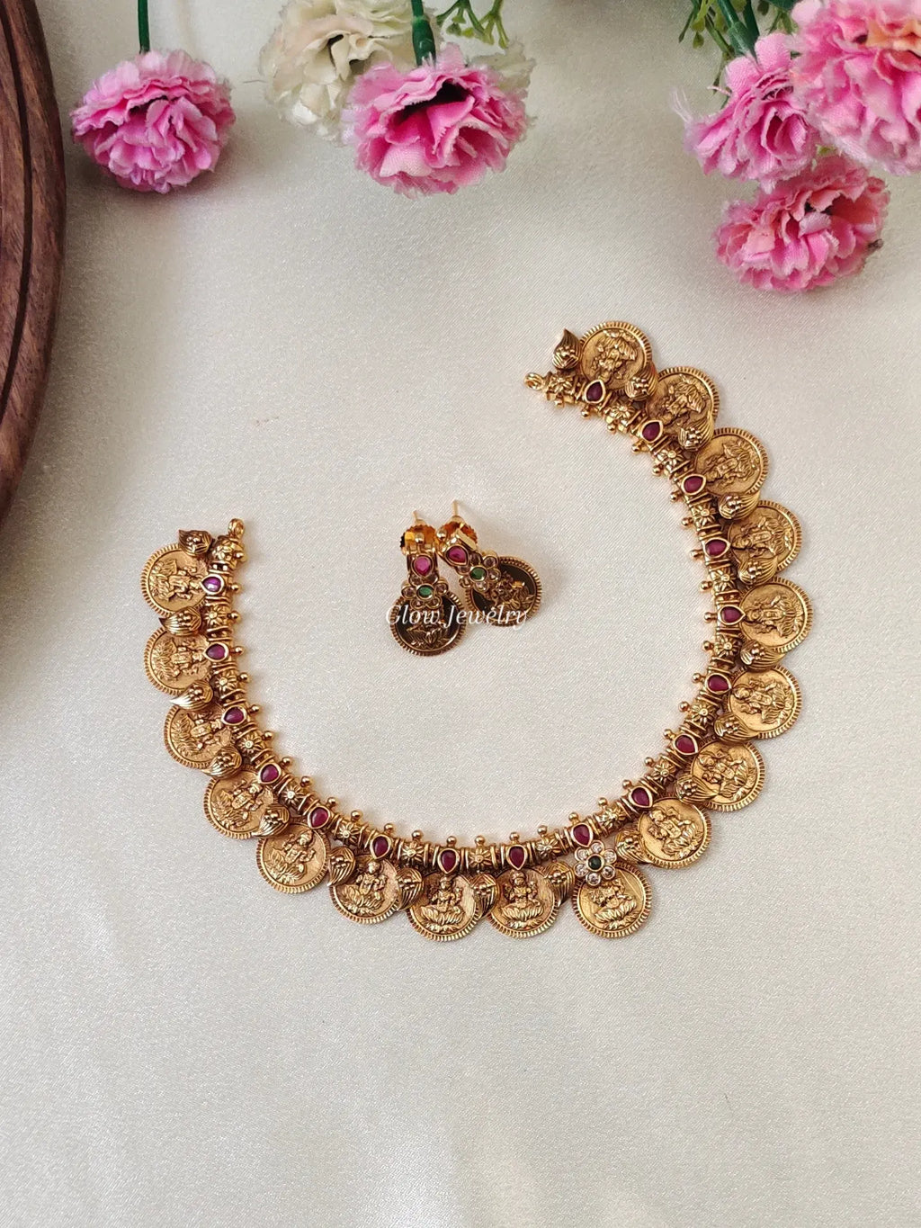 Premium Quality Gold-Alike Lakshmi Kasu Necklace