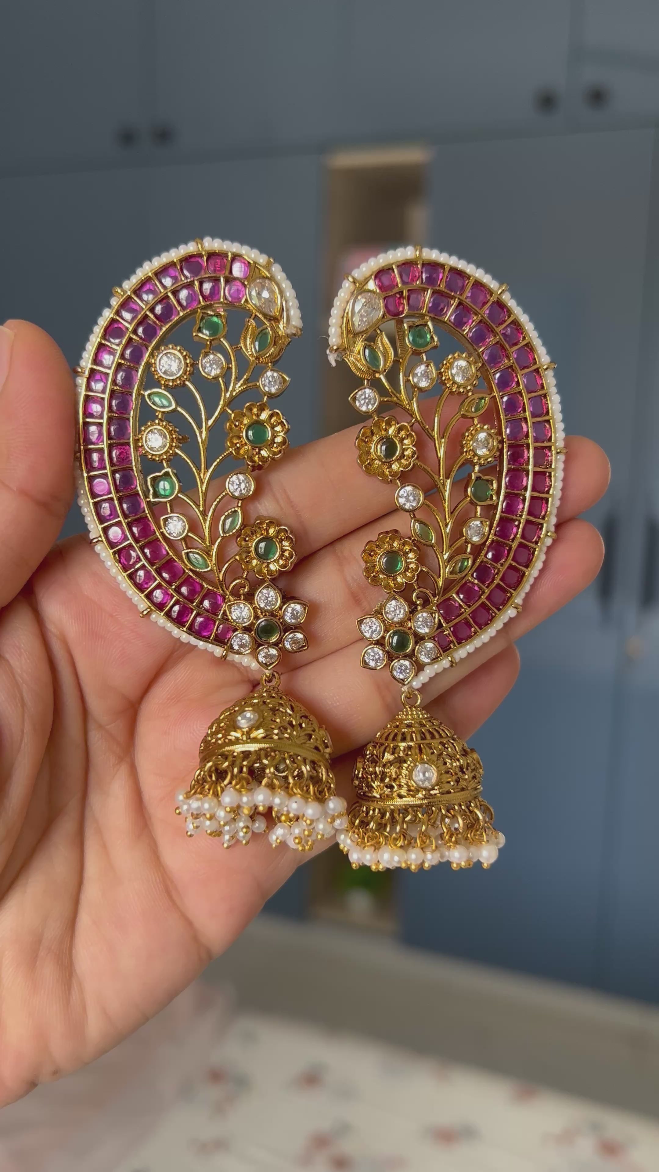 Premium Quality Kemp Stone Floral Ear Cuff Jumka