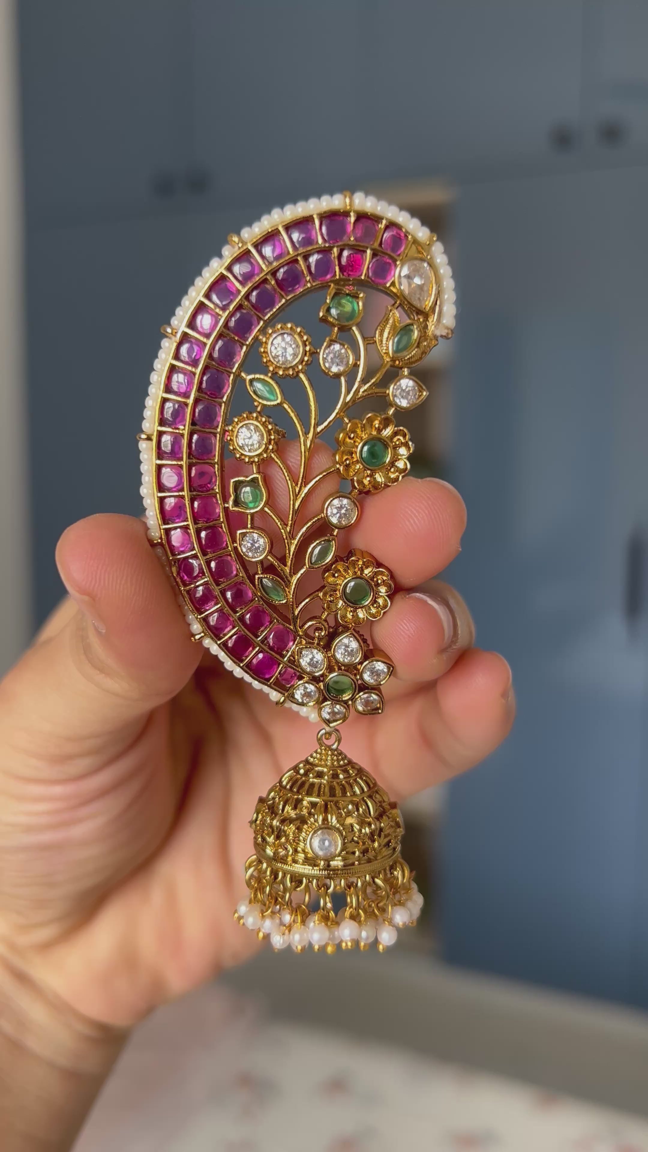 Premium Quality Kemp Stone Floral Ear Cuff Jumka