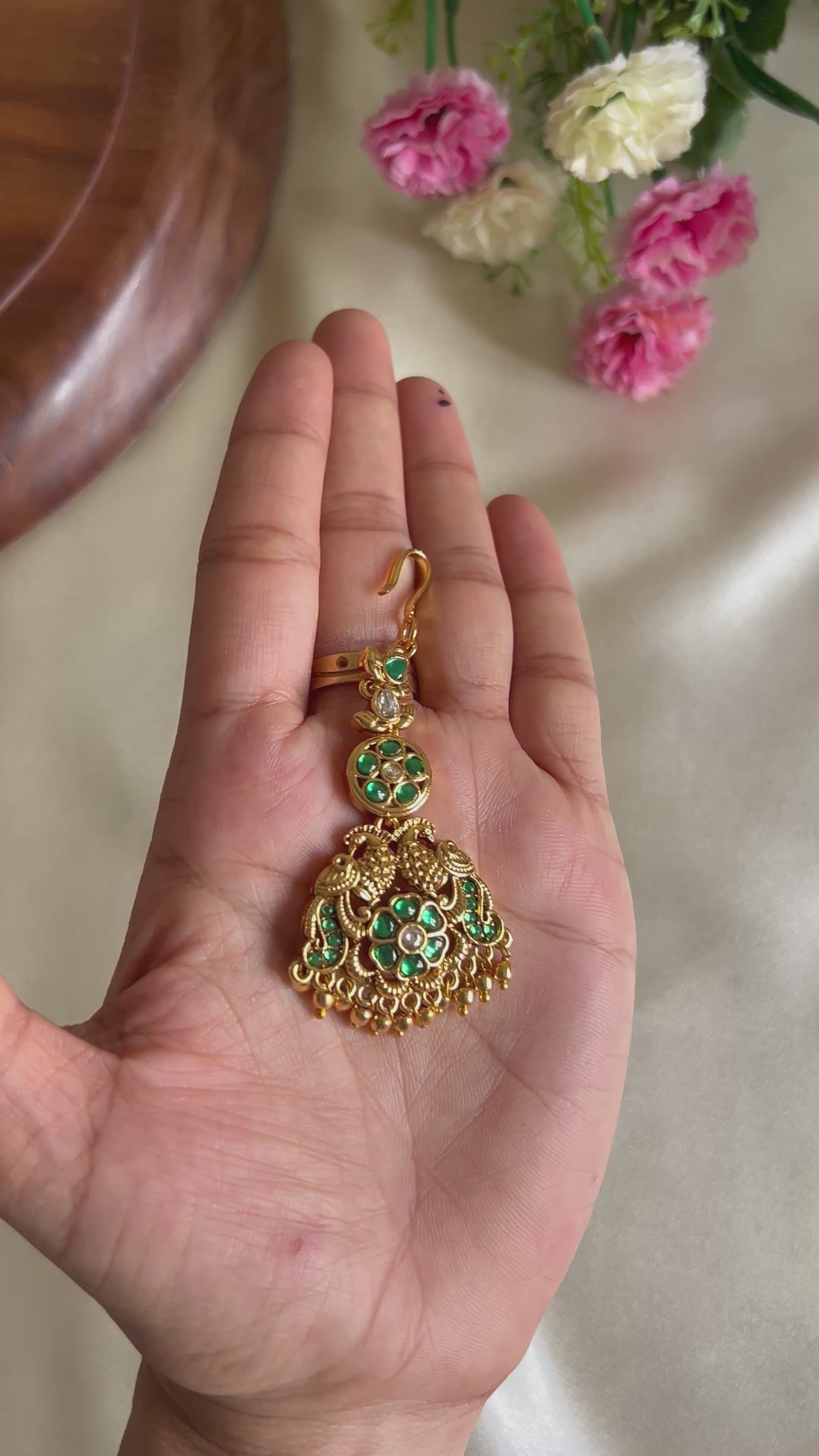 Premium Quality Peacock Kemp Stone Maang Tikka