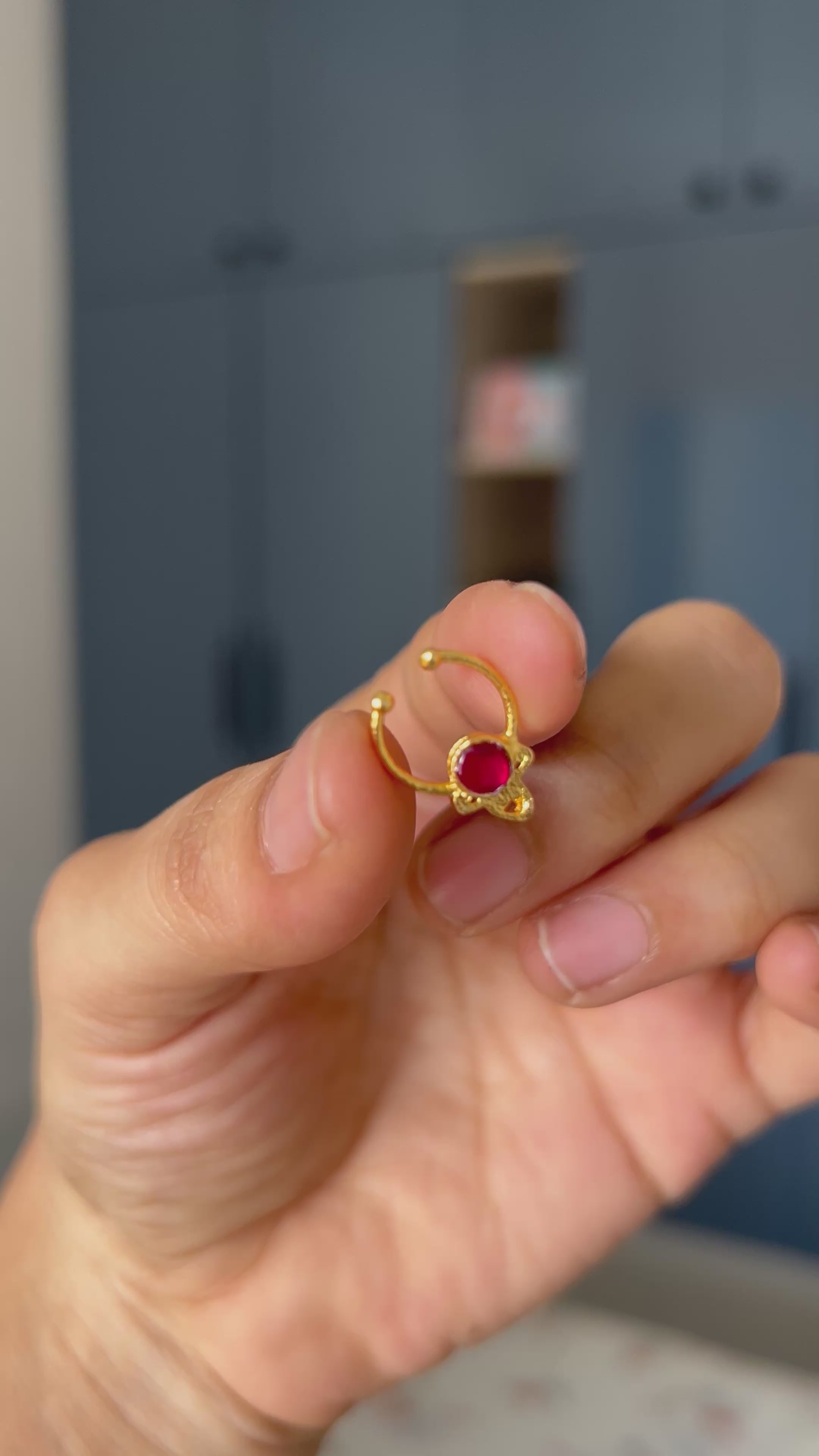 Premium Quality Gold Finish Kemp Stone Septum Nose Pin