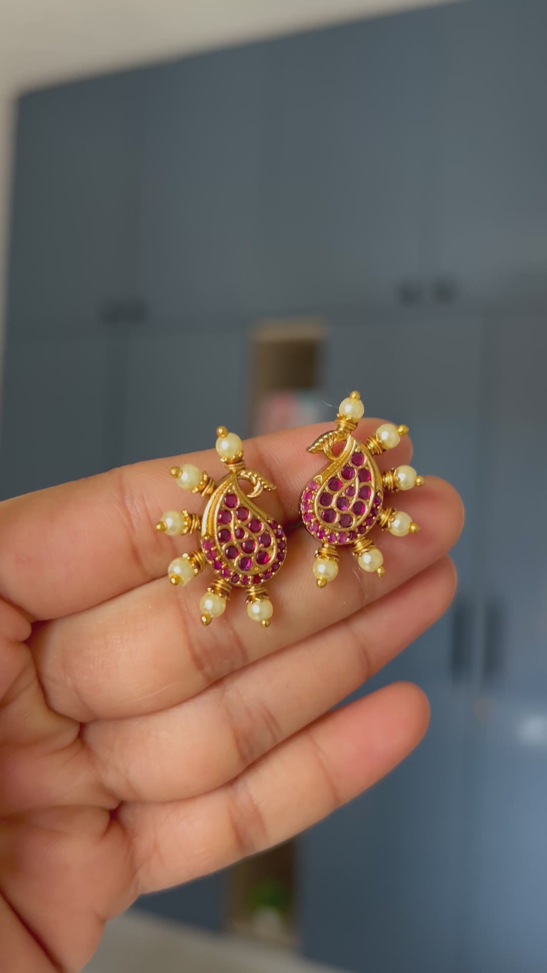Premium Quality Kempu Studs